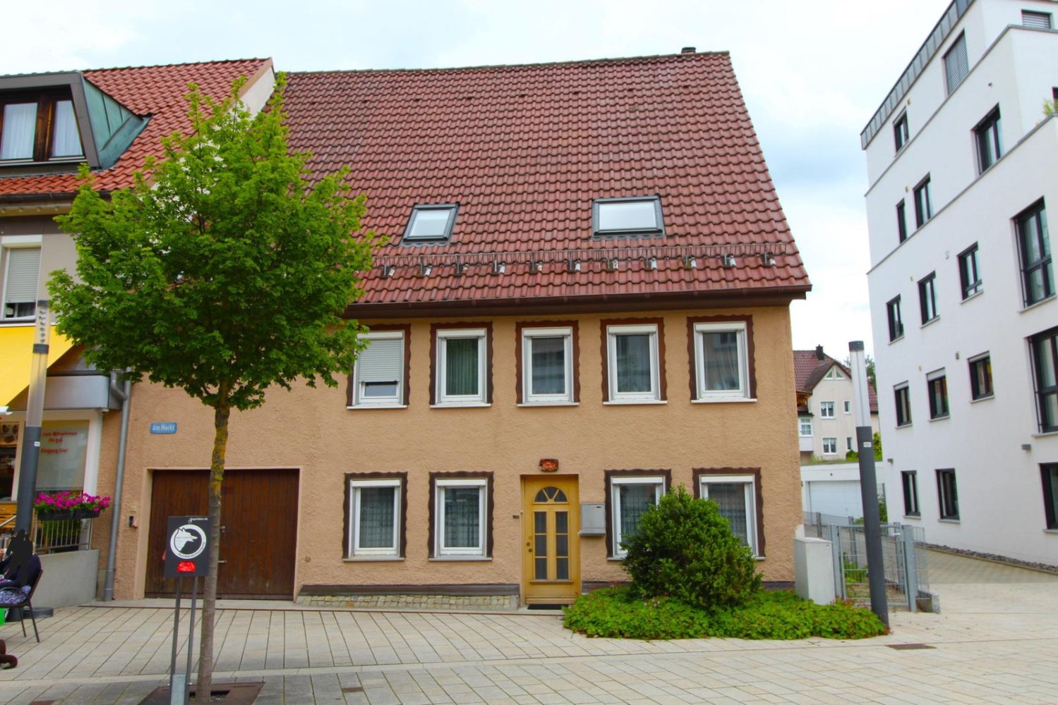 8-Zimmer Haus in Zollernalbkreis, Germany, Nr. 53984