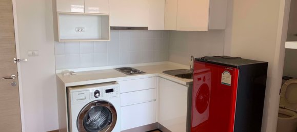 Condominio de 1 dormitorio en Bang Na, Thailand No. 9496 2