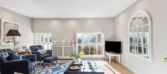 2 bedrooms Apartment in London, United Kingdom No. 5227 2