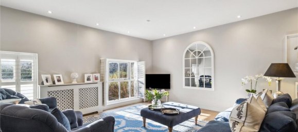 2 bedrooms Apartment in London, United Kingdom No. 5227 4