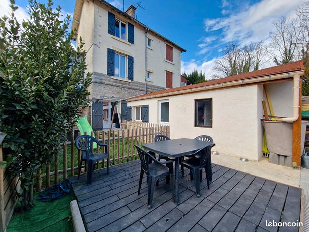 3 bedrooms House in Mantes-la-Ville, France No. 279278