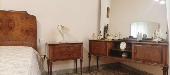 Apartamento de 4 habitaciónes en Trani, Italy No. 9142 11