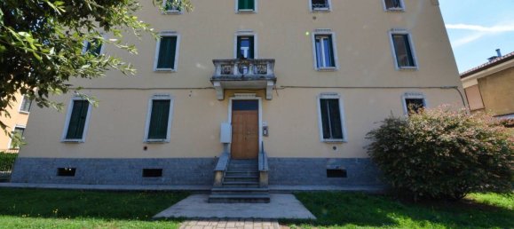 1 bedroom Apartment in Biassono, Italy No. 267014 2