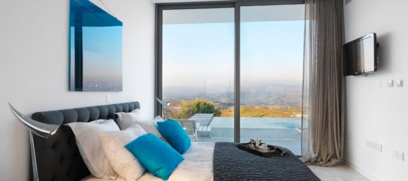 4 Schlafzimmer Villa in Tsada, Cyprus, Nr. 9892 24