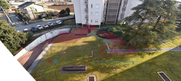 Apartamento de 3 divisões em Saronno, Italy N.º 109622 8