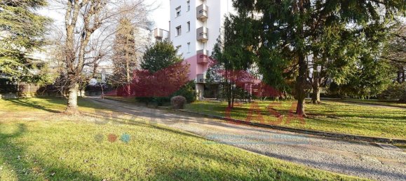 Apartamento de 3 divisões em Saronno, Italy N.º 109622 42