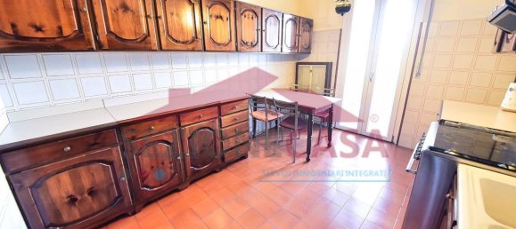 Apartamento de 3 divisões em Saronno, Italy N.º 109622 12