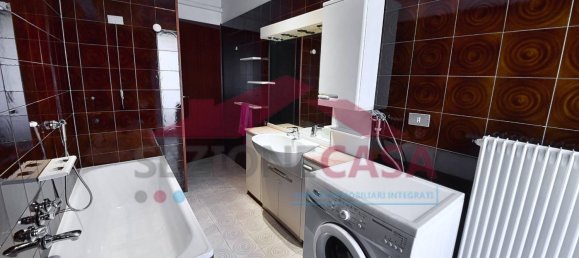 Apartamento de 3 divisões em Saronno, Italy N.º 109622 27