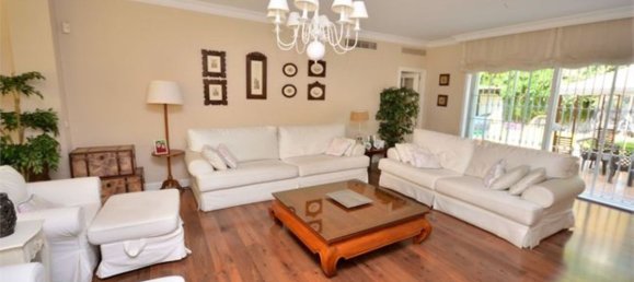 4 bedrooms House in Mijas, Spain No. 80755 3