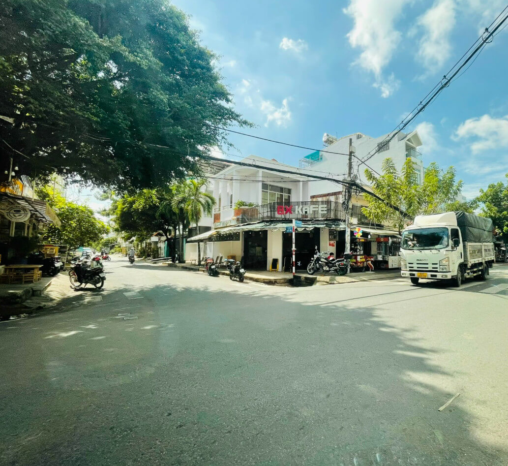 Таунхаус 147м² в Район 7, Вьетнам № 7346