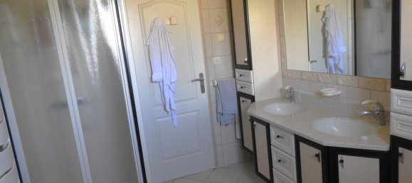 3 Schlafzimmer Haus in Ain, France, Nr. 335234 8