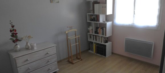 3 Schlafzimmer Haus in Ain, France, Nr. 335234 11