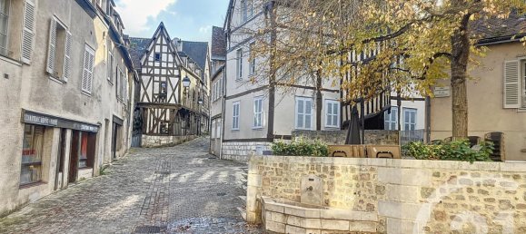 1 bedroom Apartment in Chartres, France No. 154139 24