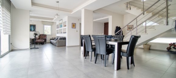 5 bedrooms Commercial property in Geroskípou, Cyprus No. 9870 8