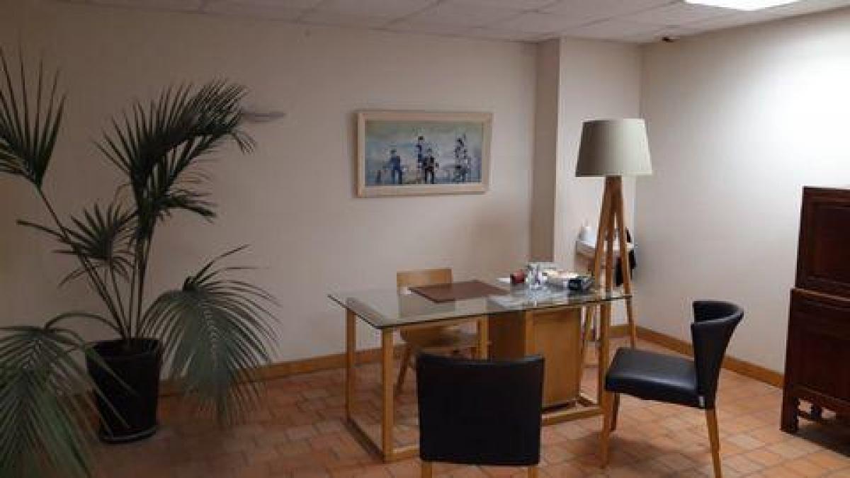 Studio in Angers, France No. 31625