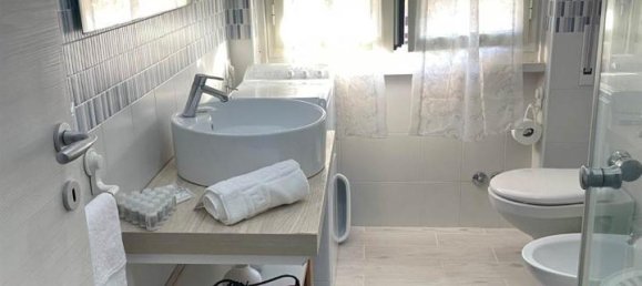 3 rooms Apartment in Pomezia, Italy No. 110713 10