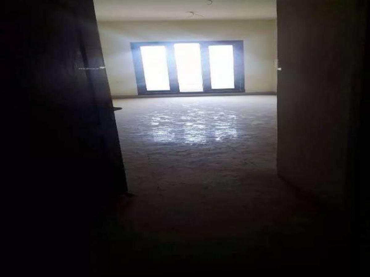 2 bedrooms House in Faridabad, India No. 3963