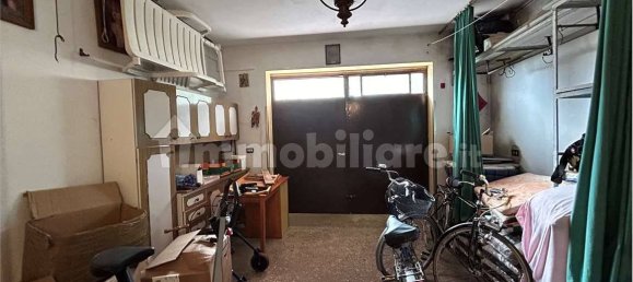 5 bedrooms Villa in Venice, Italy No. 280878 10