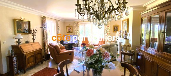 4 bedrooms House in Vienne, France No. 287461 3