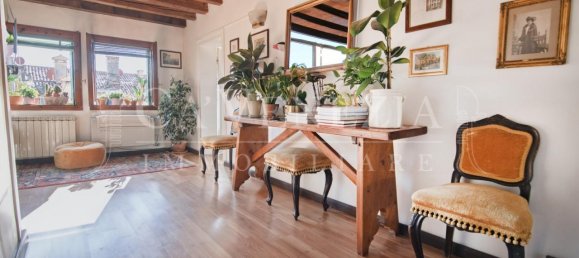 7 rooms Apartment in Venice, Italy No. 4676 7