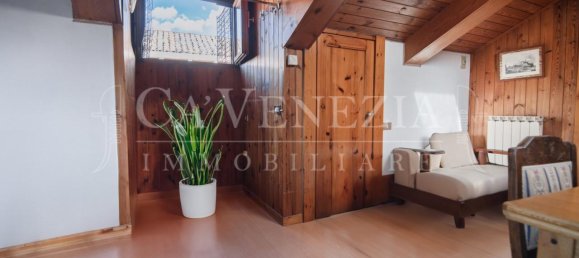 7 rooms Apartment in Venice, Italy No. 4676 13