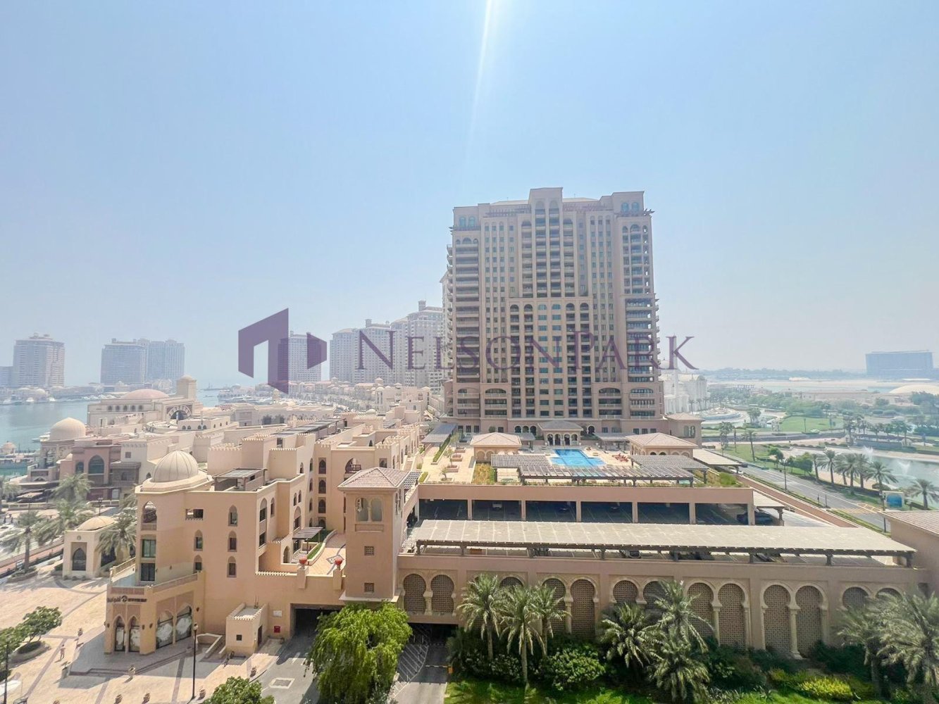 Apartamento de 2 dormitorios en Doha, Qatar No. 886