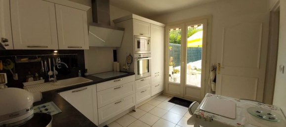 3 bedrooms House in Chelles, France No. 174278 50