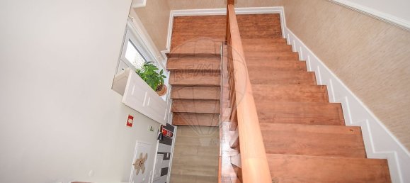 7 غرف نوم منزل في Amadora, Portugal رقم 55778 14