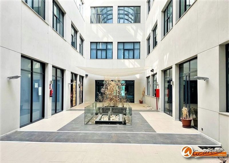 2 bedrooms Commercial property in Antequera, Spain No. 221821