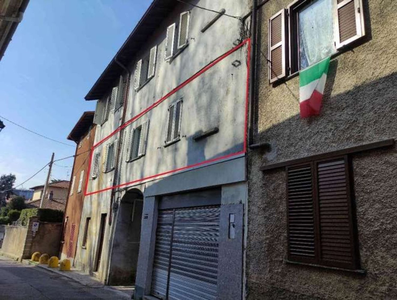 5 غرف نوم شقة في Lomazzo, Italy رقم 380598
