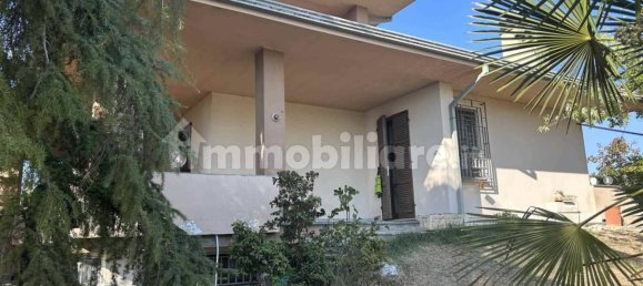 Villa de 5 dormitorios en San Giorgio Piacentino, Italy No. 219892 7