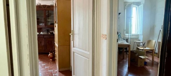 5 bedrooms Apartment in Florence, Italy No. 342018 22