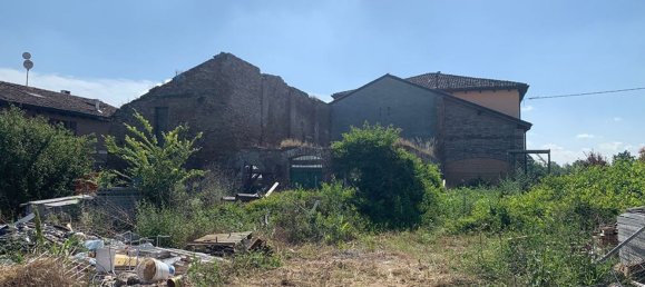 1000m² Land in Noceto, Italy No. 144752 21