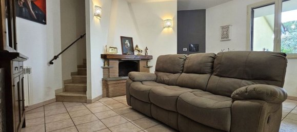 5 rooms Villa in Rome, Italy No. 133132 7