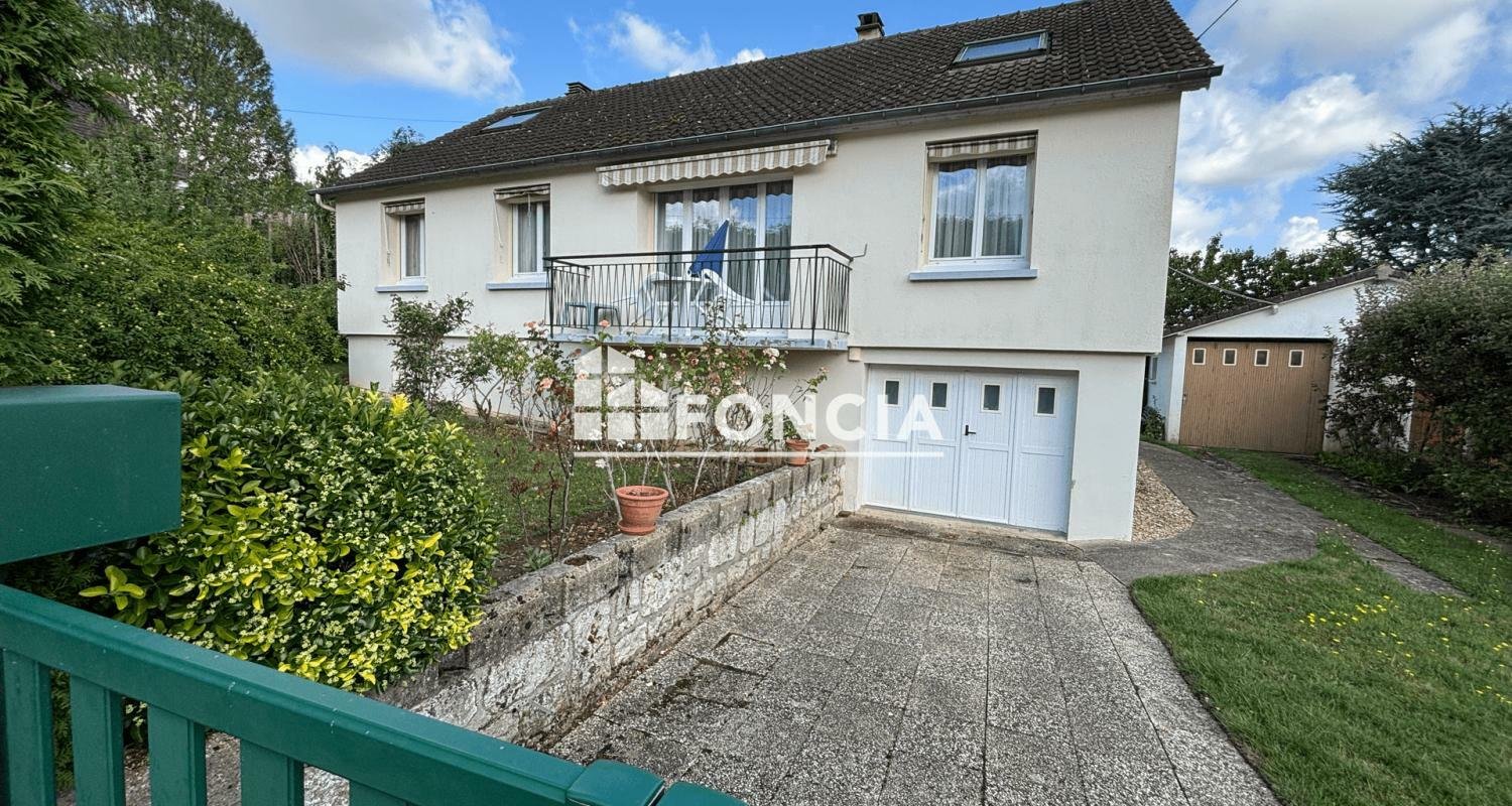 Casa de 3 dormitorios en Eure, France No. 293897