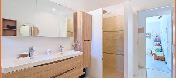 3 bedrooms House in Colombier-Saugnieu, France No. 302338 9