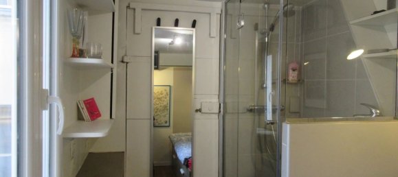 1 bedroom Apartment in Paris, France No. 174131 15