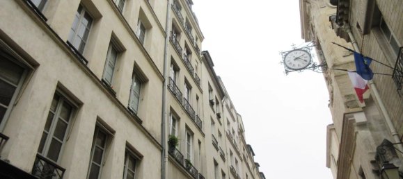 1 bedroom Apartment in Paris, France No. 174131 3