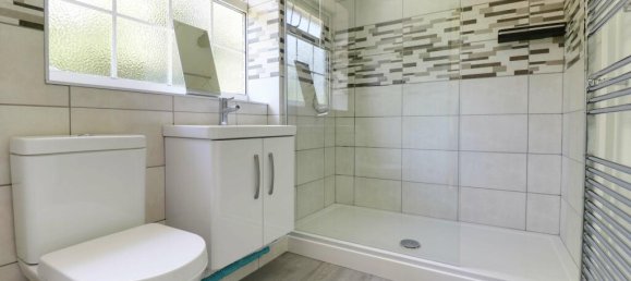 4 bedrooms House in Marlow, United Kingdom No. 13769 24