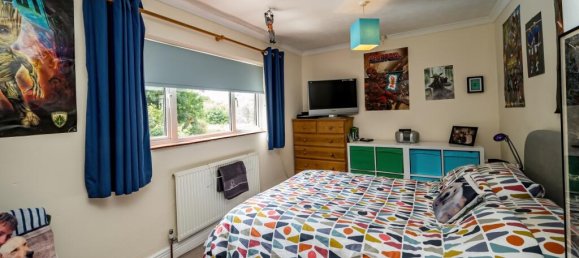 4 bedrooms House in Marlow, United Kingdom No. 13769 9