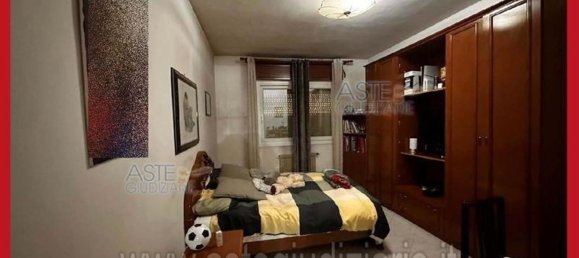 5 bedrooms Apartment in Rome, Italy No. 330847 8