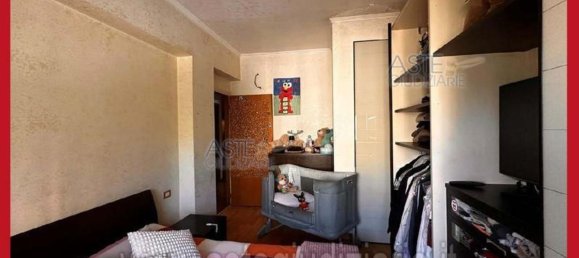 5 bedrooms Apartment in Rome, Italy No. 330847 6