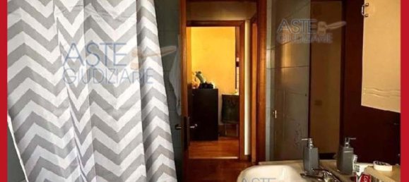 5 bedrooms Apartment in Rome, Italy No. 330847 11