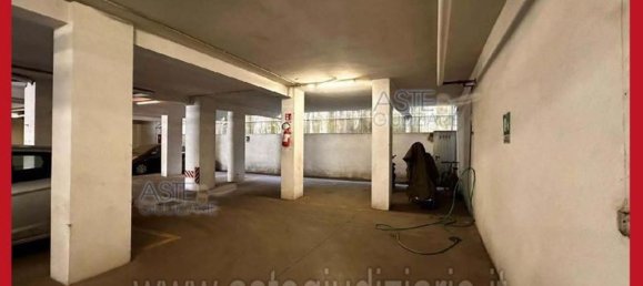 5 bedrooms Apartment in Rome, Italy No. 330847 35