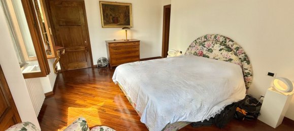 3 rooms Duplex in Menaggio, Italy No. 300079 33