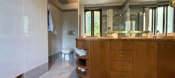 3 rooms Duplex in Menaggio, Italy No. 300079 42