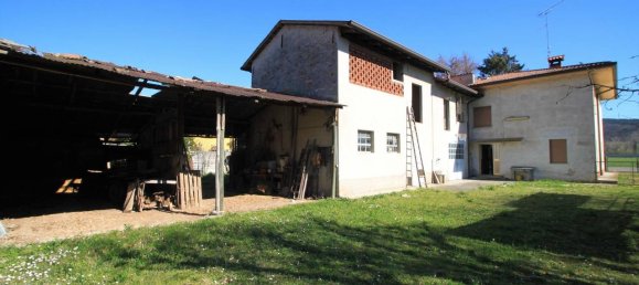 Дом с 8 комнатами в Гориция, Италия № 113687 16