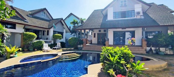 7 bedrooms Condo in Pattaya, Thailand No. 21664 2