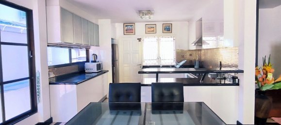 7 bedrooms Condo in Pattaya, Thailand No. 21664 14