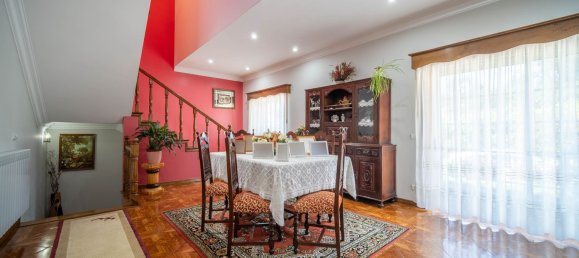 5 bedrooms House in Felgueiras, Portugal No. 30110 18